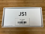 Title JS1 Sattel Camo