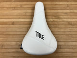 Title JS1 Sattel White / weiß