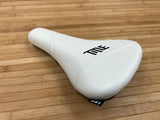Title JS1 Sattel White / weiß