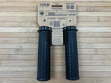 Peaty's Monarch Grip Knurl Thick Black Griffe schwarz