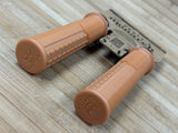 Peaty's Monarch Grip Mushroom Thin Griffe Gum braun