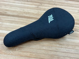 Title JS1 Sattel Beach Cloth black schwarz