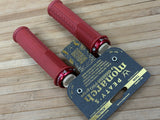 Peaty's Monarch Pro Grip Knurl Thin Griffe rot