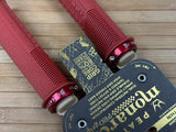 Peaty's Monarch Pro Grip Knurl Thin Griffe rot