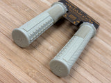 Peaty's Monarch Pro Grip Knurl Thin Griffe sage hellgrün