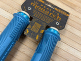 Peaty's Monarch Pro Grip Mushroom Thick Griffe blau