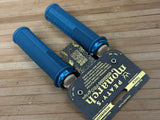 Peaty's Monarch Pro Grip Mushroom Thick Griffe blau
