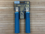 Peaty's Monarch Pro Grip Knurl Thin Griffe blau