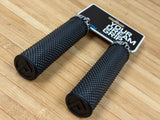 Deity Supracush Griffe Lock On schwarz