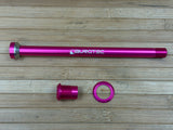 Burgtec YT 172,5mm Rear Axle / Achse pink
