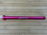 Burgtec Norco 174mm Rear Axle / Achse pink