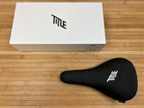Title JS1 Sattel schwarz