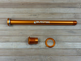 Burgtec Giant 169,5mm Rear Axle / Achse orange
